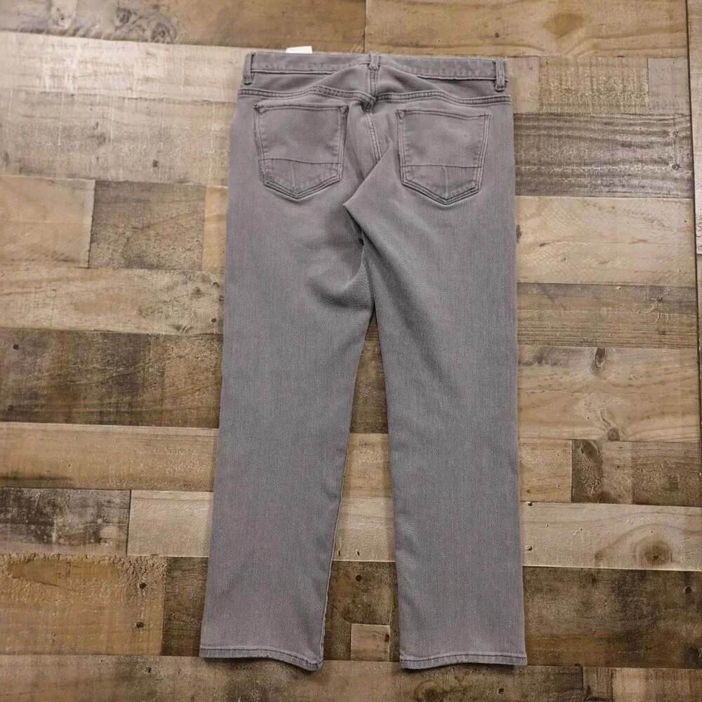Banana Republic The Traveler Jeans Men’s 33x30 Gray Slim Casual Denim‎